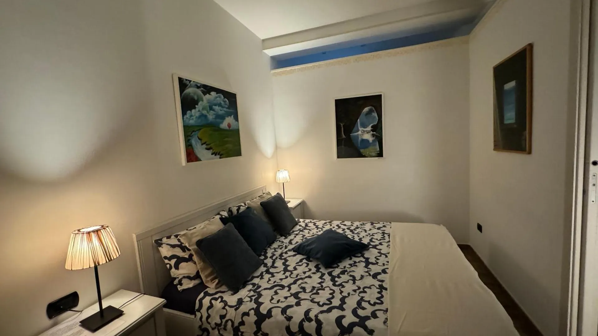 Holiday home Dimora San Marcellino Villa Naples