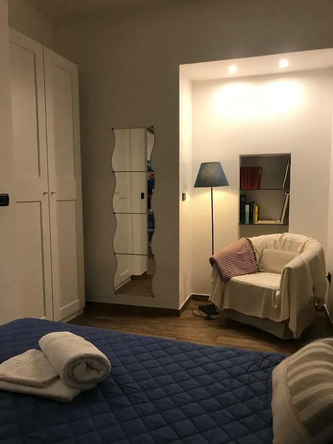 Holiday home Dimora San Marcellino Villa Naples Italy